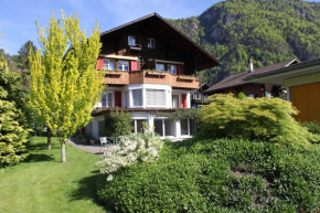 Отель Sunny Days B&B, Интерлакен